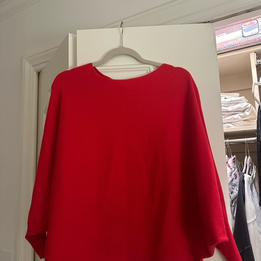 Kerisma Red Crew Neck Sweater Vibrant Relaxed Fit